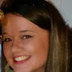 Meet your Posher, Bobbie